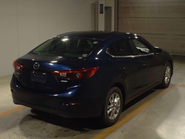 Import and buy MAZDA AXELA 2017 from Japan to Nairobi, Kenya