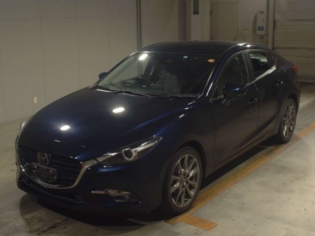 Import and buy MAZDA AXELA 2017 from Japan to Nairobi, Kenya