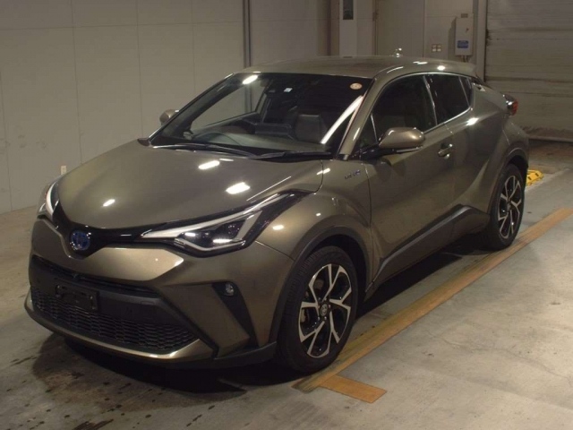 Import and buy TOYOTA C-HR 2019 from Japan to Nairobi, Kenya