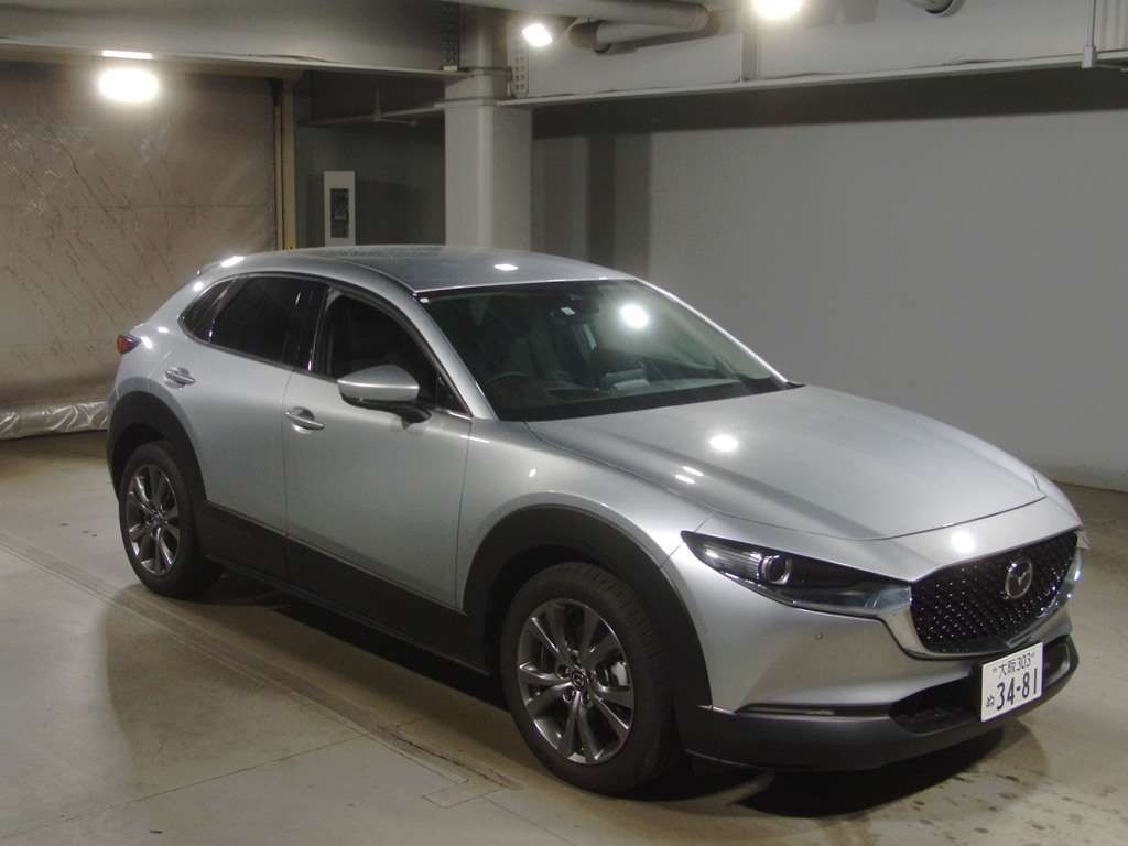 Import and buy MAZDA CX-30 2019 from Japan to Nairobi, Kenya