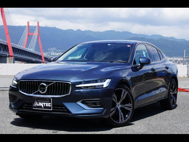 Import and buy VOLVO S60 2022 from Japan to Nairobi, Kenya