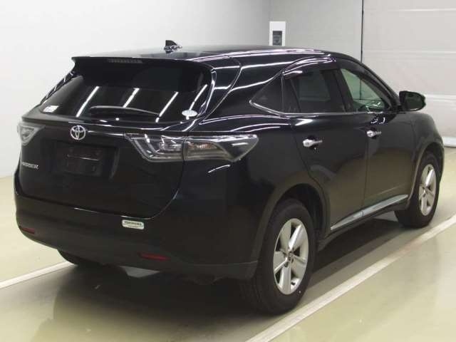 Import and buy TOYOTA HARRIER 2017 from Japan to Nairobi, Kenya