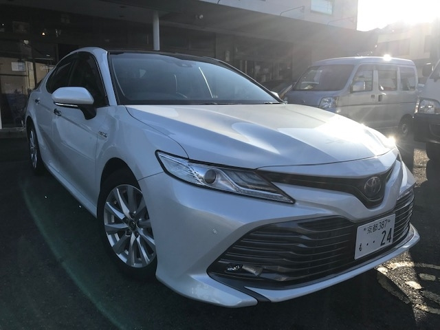 Import and buy TOYOTA CAMRY 2017 from Japan to Nairobi, Kenya