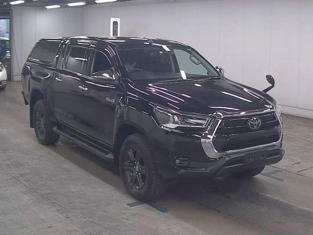 Import and buy TOYOTA HILUX 2020 from Japan to Nairobi, Kenya