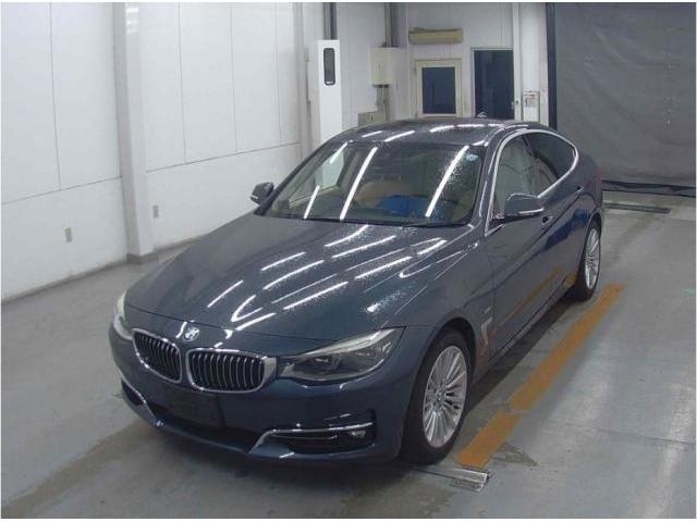 Import and buy BMW 3 SERIES 2017 from Japan to Nairobi, Kenya