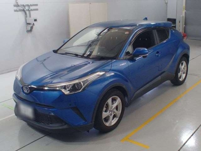 Import and buy TOYOTA C-HR 2017 from Japan to Nairobi, Kenya