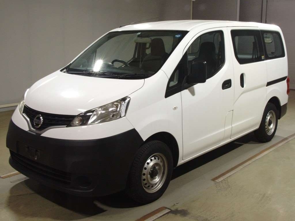 Import and buy NISSAN NV200 2018 from Japan to Nairobi, Kenya