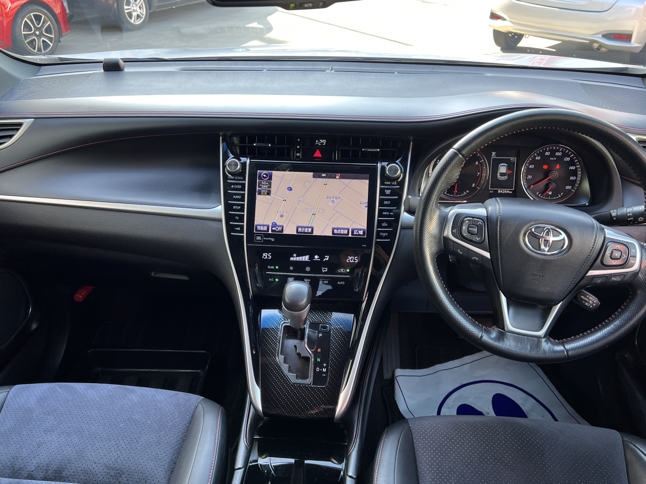 Import and buy TOYOTA HARRIER 2017 from Japan to Nairobi, Kenya