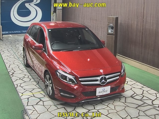 Import and buy MERCEDES BENZ B CLASS 2018 from Japan to Nairobi, Kenya