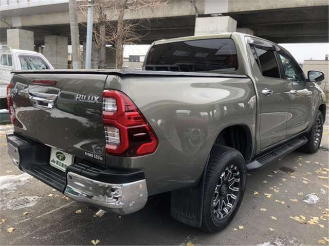 Import and buy TOYOTA HILUX 2020 from Japan to Nairobi, Kenya