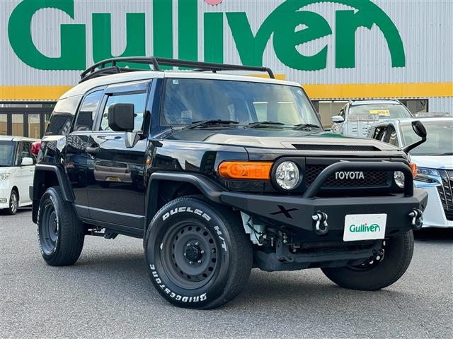 Import and buy TOYOTA FJ CRUISER 2017 from Japan to Nairobi, Kenya