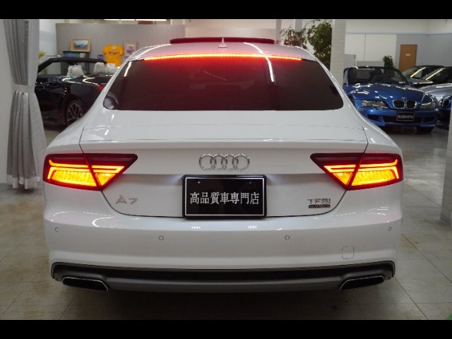 Import and buy AUDI A7 2017 from Japan to Nairobi, Kenya