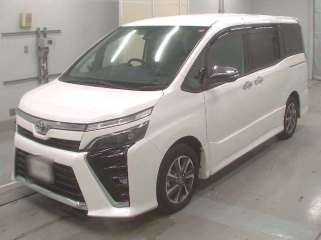 Import and buy TOYOTA VOXY 2021 from Japan to Nairobi, Kenya