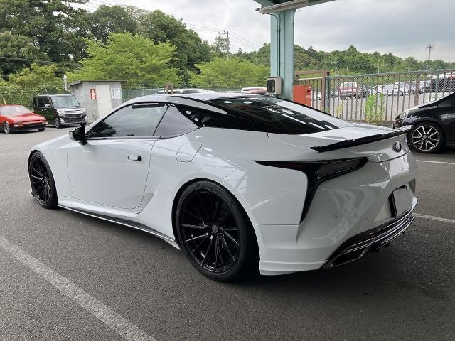 Import and buy LEXUS LC 2018 from Japan to Nairobi, Kenya