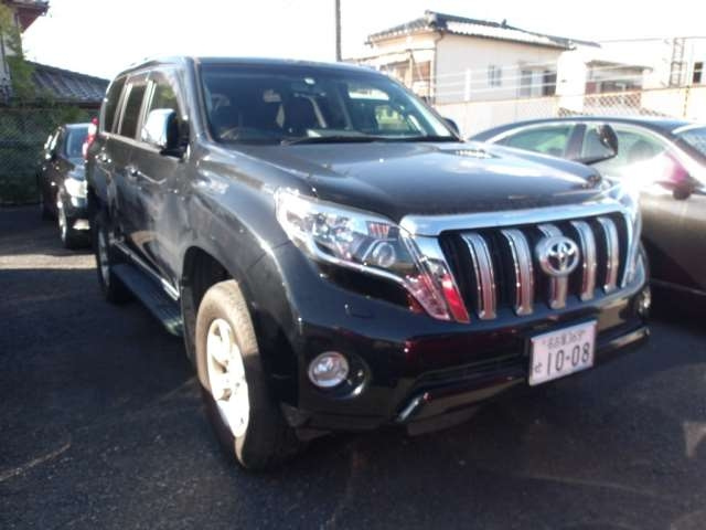 Import and buy TOYOTA LAND CRUISER PRADO 2017 from Japan to Nairobi, Kenya