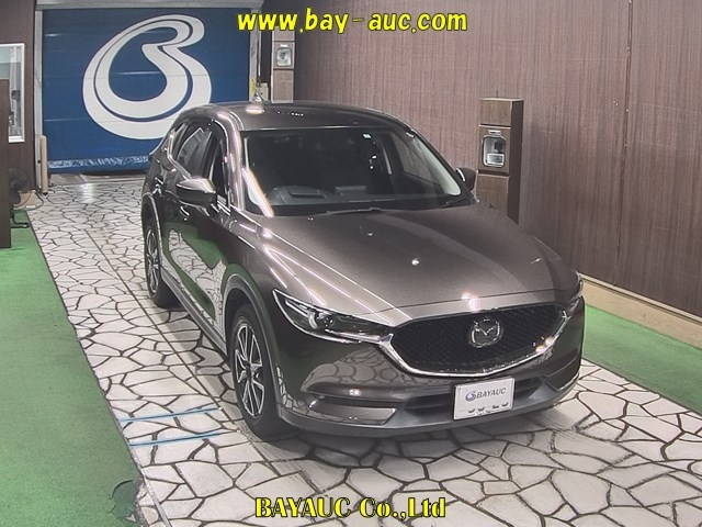 Import and buy MAZDA CX-5 2017 from Japan to Nairobi, Kenya