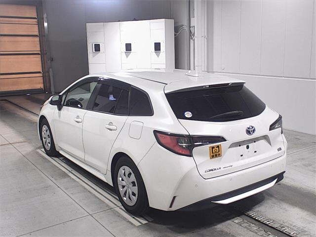 Import and buy TOYOTA COROLLA TOURING 2021 from Japan to Nairobi, Kenya