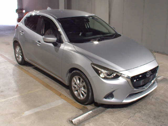 Import and buy MAZDA DEMIO 2017 from Japan to Nairobi, Kenya