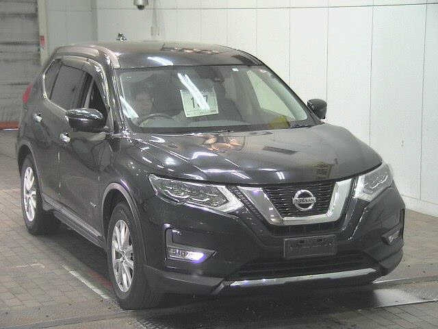 Import and buy NISSAN X-TRAIL 2018 from Japan to Nairobi, Kenya