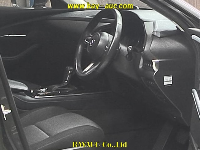 Import and buy MAZDA CX-30 2020 from Japan to Nairobi, Kenya