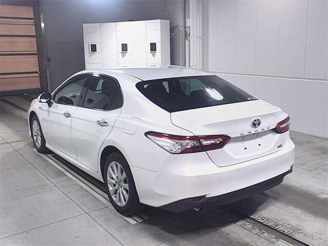 Import and buy TOYOTA CAMRY 2019 from Japan to Nairobi, Kenya