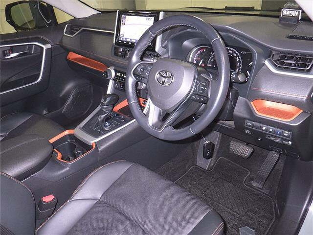 Import and buy TOYOTA RAV4 2019 from Japan to Nairobi, Kenya