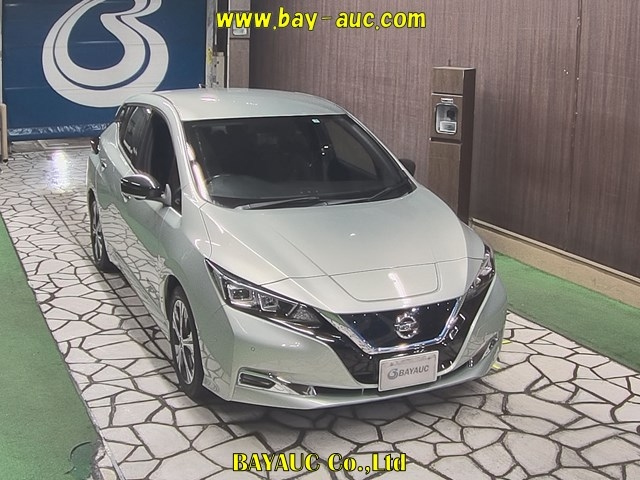 Import and buy NISSAN LEAF 2017 from Japan to Nairobi, Kenya