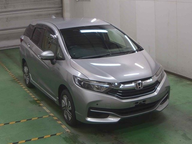 Import and buy HONDA SHUTTLE 2017 from Japan to Nairobi, Kenya