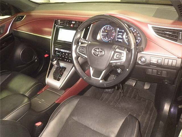 Import and buy TOYOTA HARRIER 2017 from Japan to Nairobi, Kenya