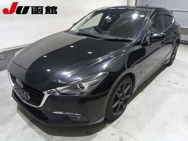 Import and buy MAZDA AXELA 2018 from Japan to Nairobi, Kenya