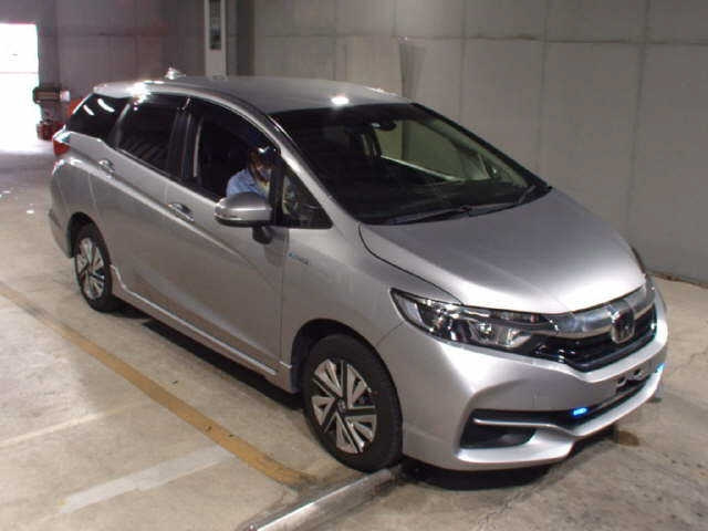 Import and buy HONDA SHUTTLE 2019 from Japan to Nairobi, Kenya