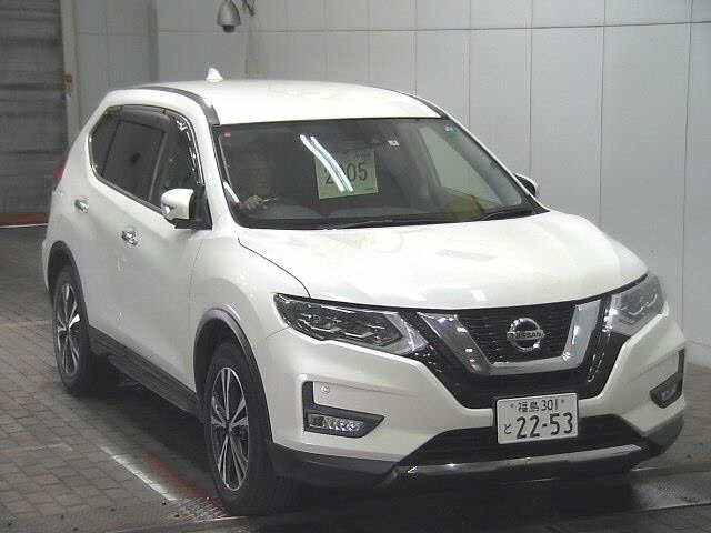 Import and buy NISSAN X-TRAIL 2017 from Japan to Nairobi, Kenya