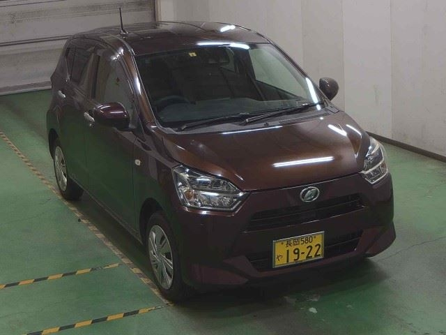 Import and buy DAIHATSU MIRA E S 2017 from Japan to Nairobi, Kenya