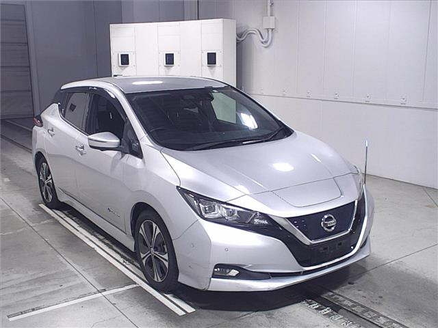 Import and buy NISSAN LEAF 2018 from Japan to Nairobi, Kenya