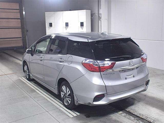 Import and buy HONDA SHUTTLE 2017 from Japan to Nairobi, Kenya