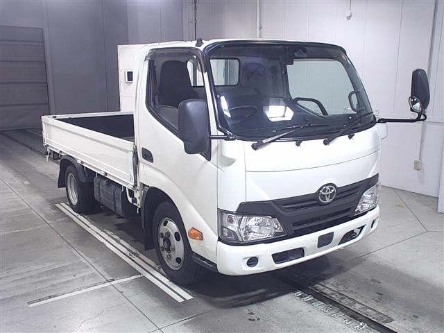 Import and buy TOYOTA TOYOACE 2018 from Japan to Nairobi, Kenya