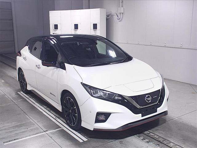 Import and buy NISSAN LEAF 2018 from Japan to Nairobi, Kenya