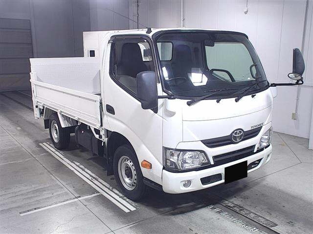 Import and buy TOYOTA TOYOACE 2018 from Japan to Nairobi, Kenya