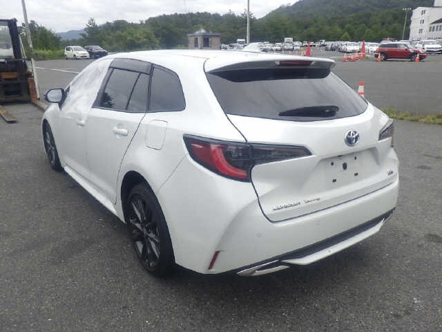 Import and buy TOYOTA COROLLA TOURING 2023 from Japan to Nairobi, Kenya