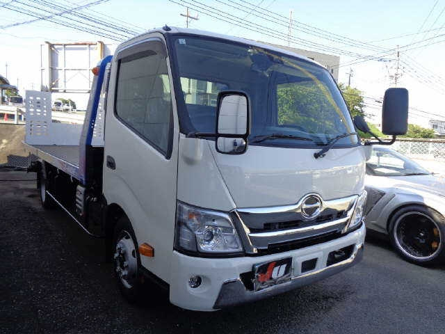 Import and buy HINO DUTRO 2024 from Japan to Nairobi, Kenya