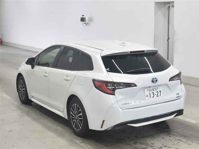 Import and buy TOYOTA COROLLA TOURING 2023 from Japan to Nairobi, Kenya