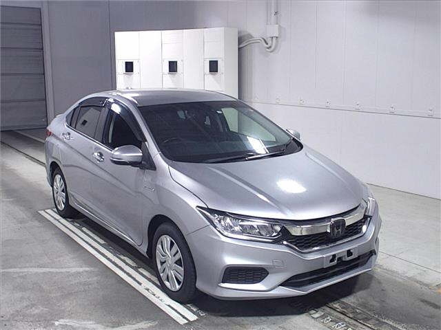 Import and buy HONDA GRACE 2021 from Japan to Nairobi, Kenya