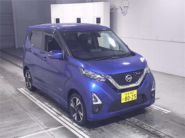 Import and buy NISSAN DAYZ 2019 from Japan to Nairobi, Kenya