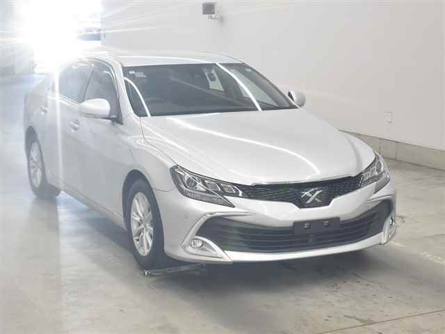 Import and buy TOYOTA MARK X 2017 from Japan to Nairobi, Kenya