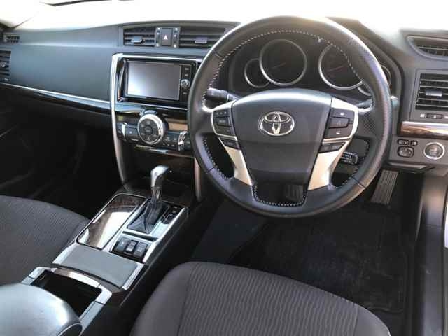 Import and buy TOYOTA MARK X 2017 from Japan to Nairobi, Kenya