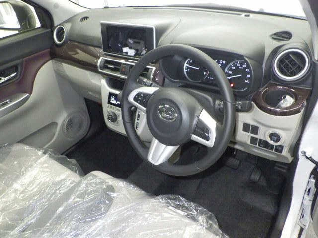 Import and buy DAIHATSU CAST 2021 from Japan to Nairobi, Kenya