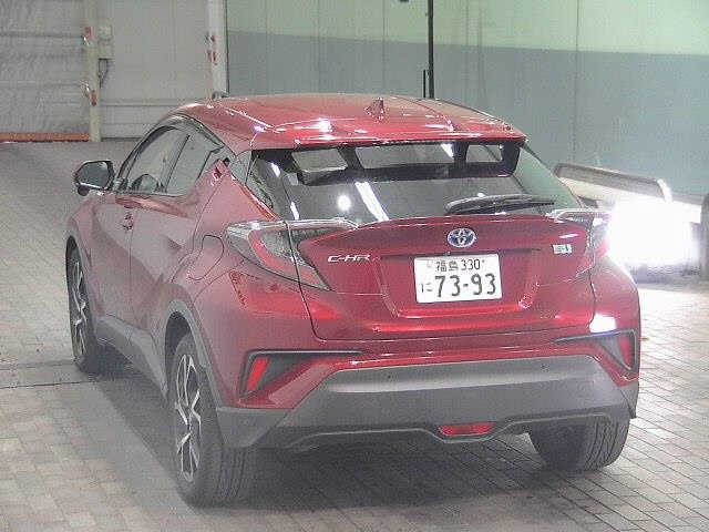 Import and buy TOYOTA C-HR 2017 from Japan to Nairobi, Kenya