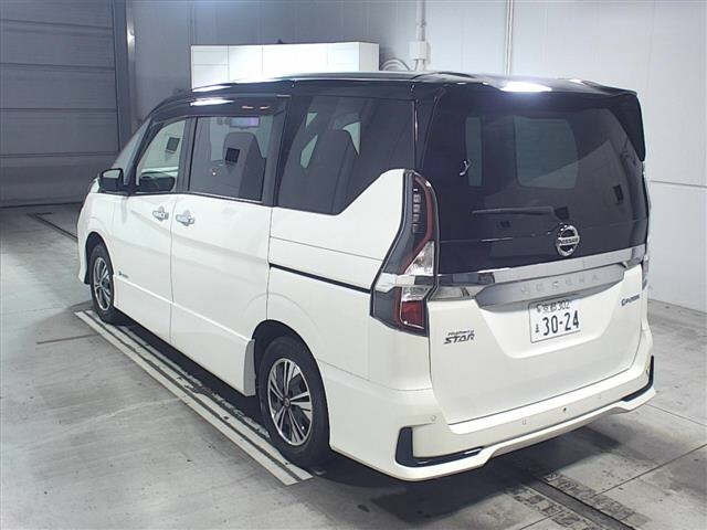 Import and buy NISSAN SERENA 2022 from Japan to Nairobi, Kenya