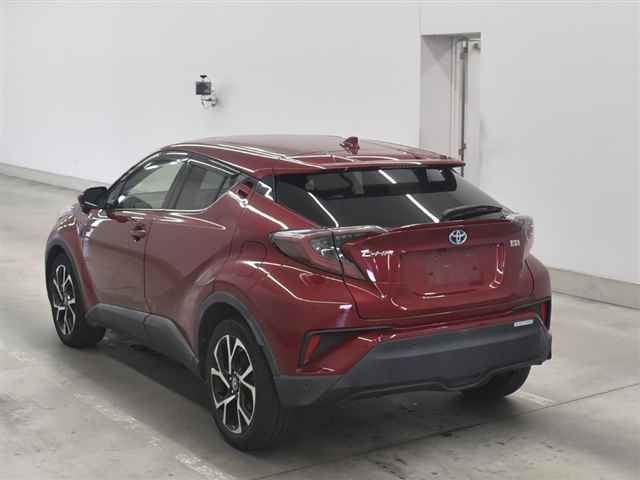 Import and buy TOYOTA C-HR 2017 from Japan to Nairobi, Kenya