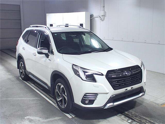 Import and buy SUBARU FORESTER 2023 from Japan to Nairobi, Kenya